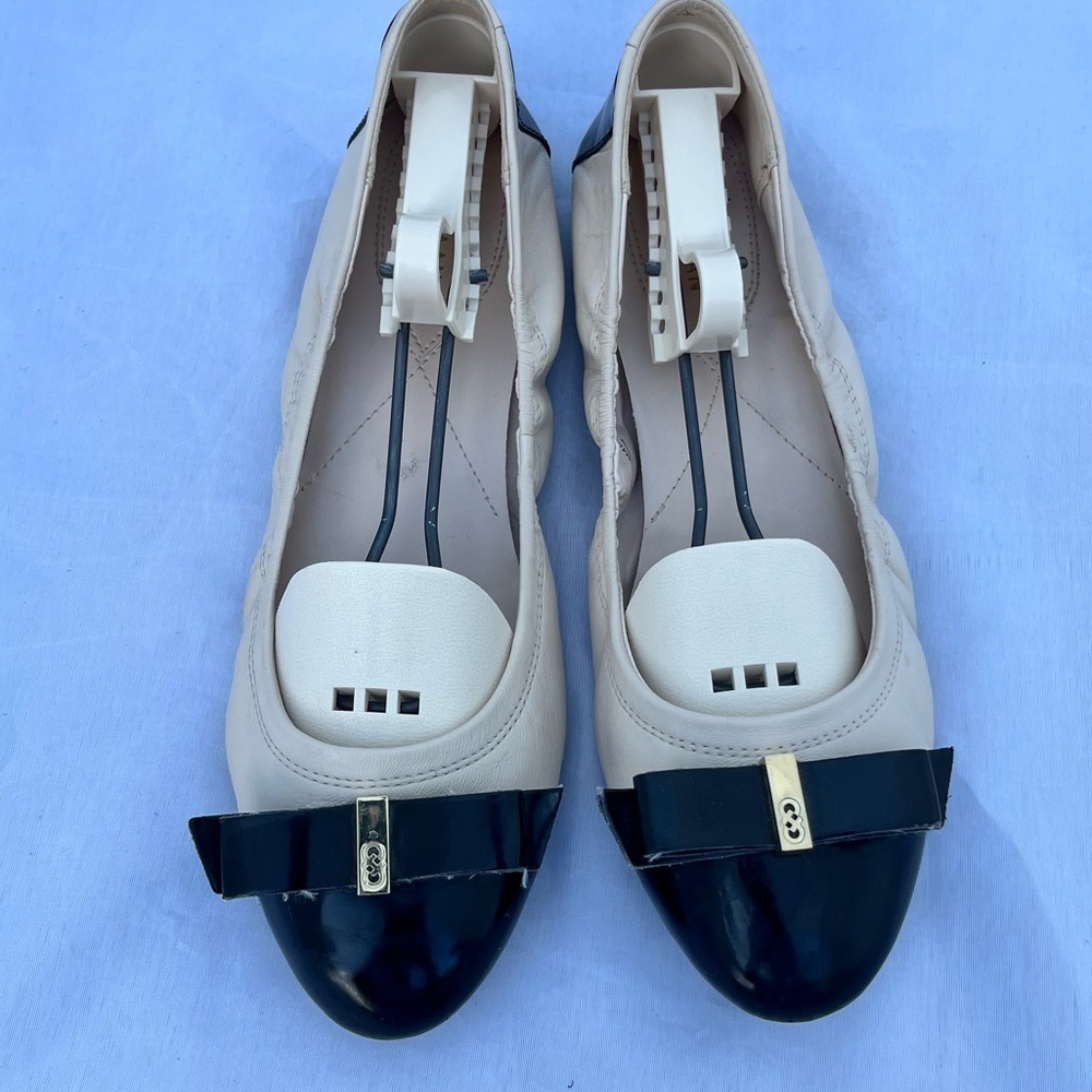 Cole Haan Elsie Ballet Flats Toe Cap & Black Front Bow size 9,5 - Picture 13 of 15